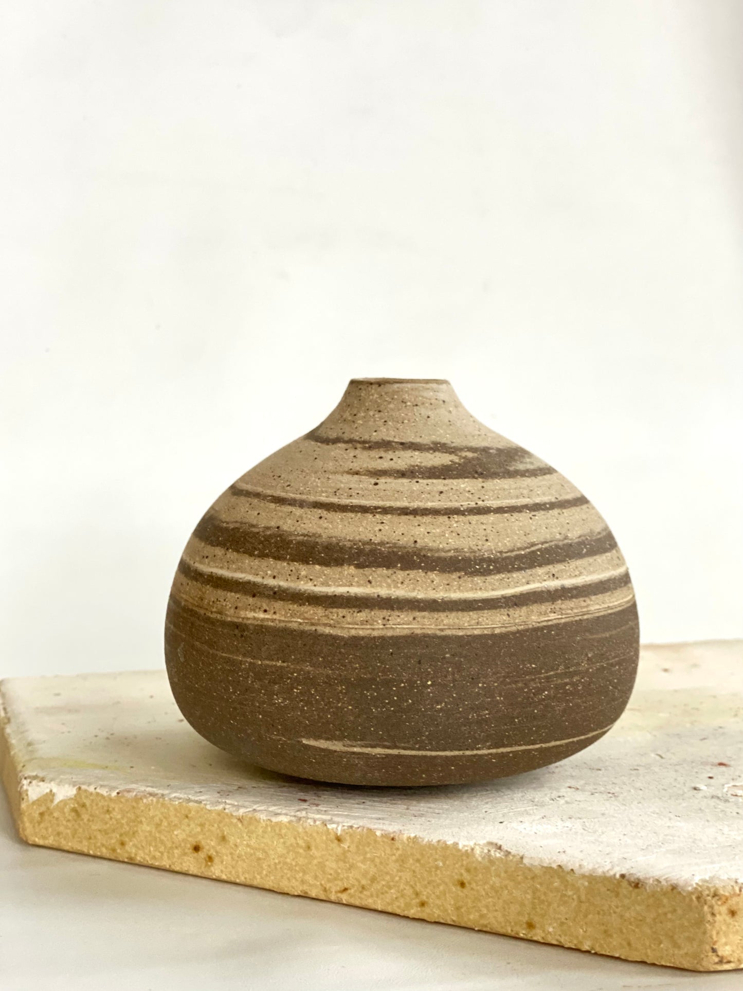 EARTH LINES: Marbled Clay Vase No21
