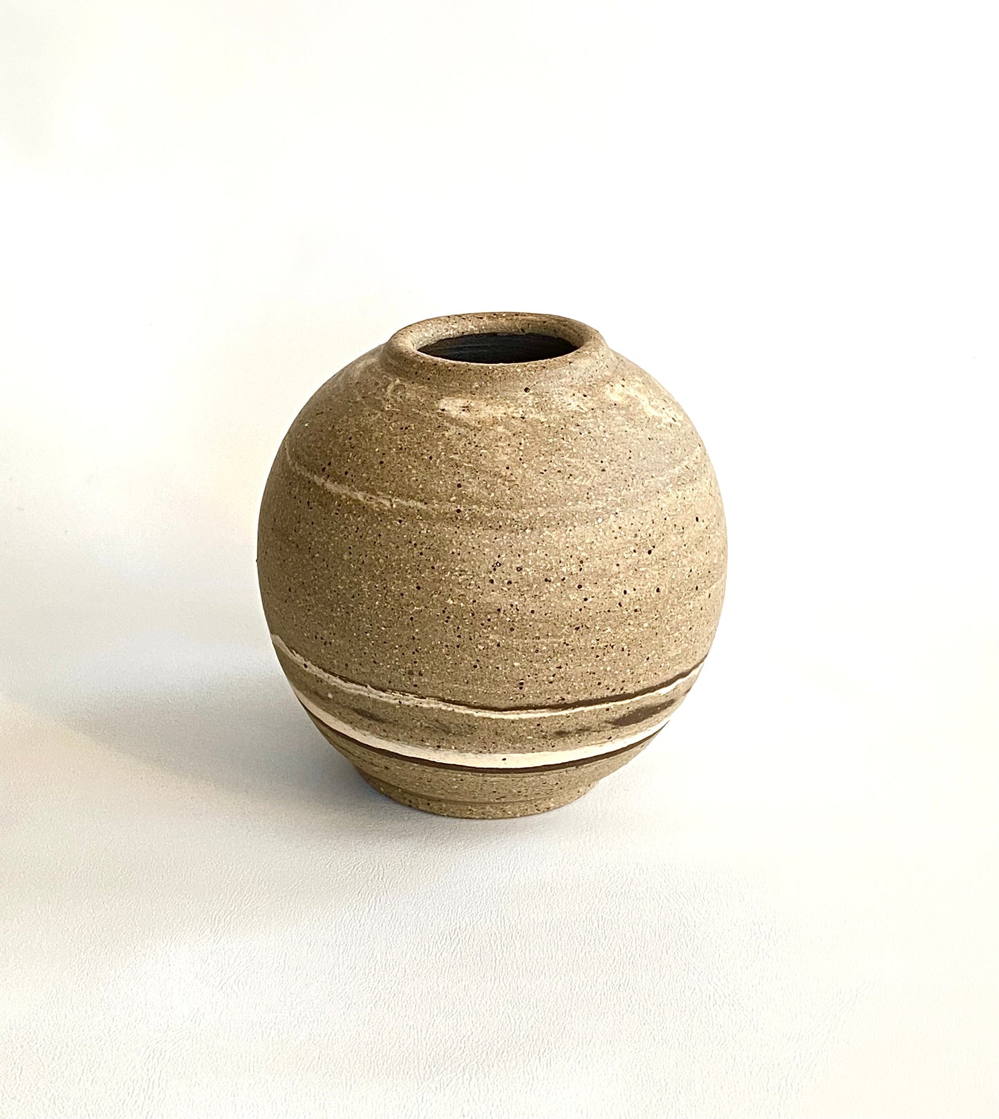 EARTH LINES: Marbled Clay Vase No23