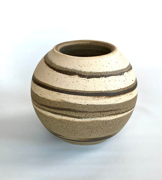 EARTH LINES: Marbled Clay Vase No16