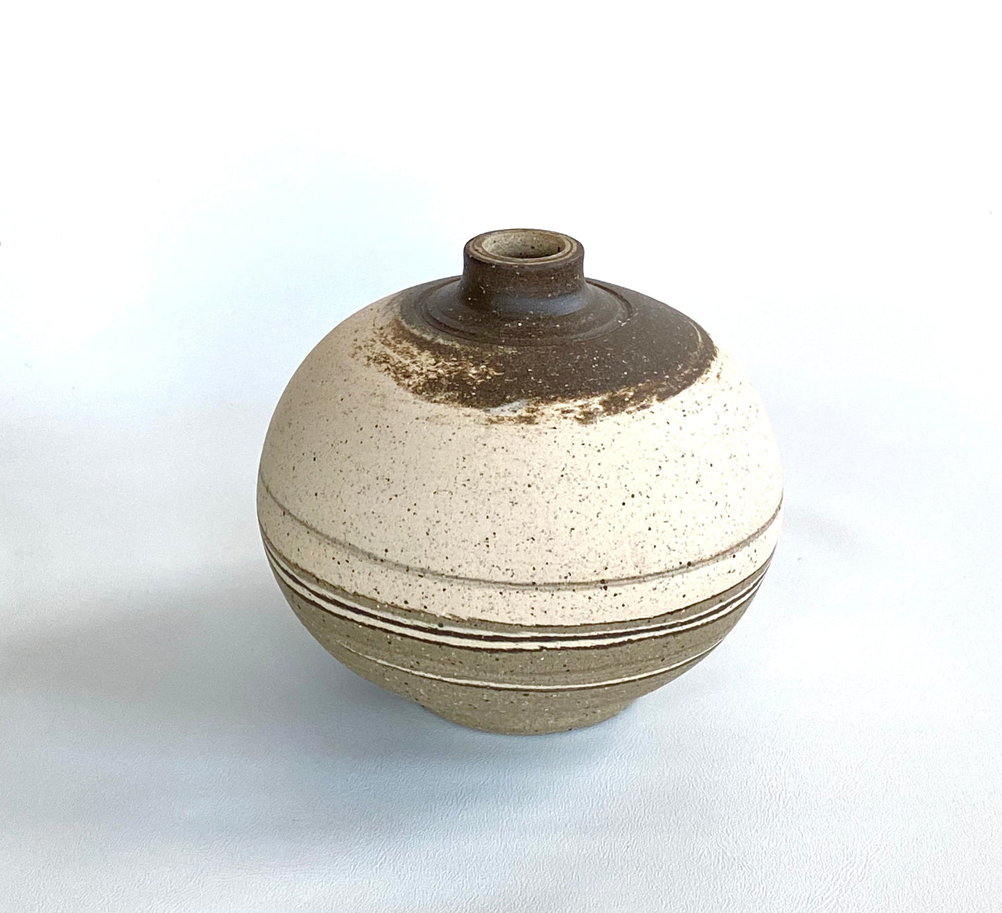 EARTH LINES: Marbled Clay Vase No18
