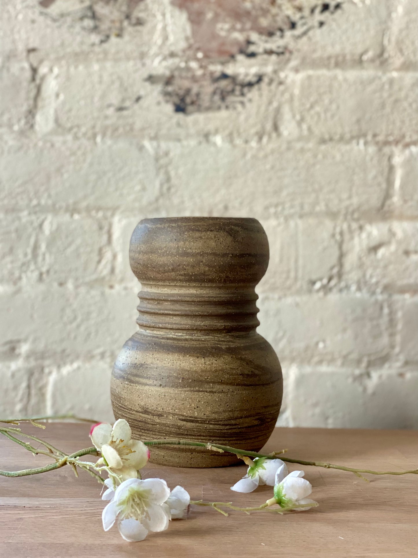 EARTH LINES: Marbled Clay Vase No8