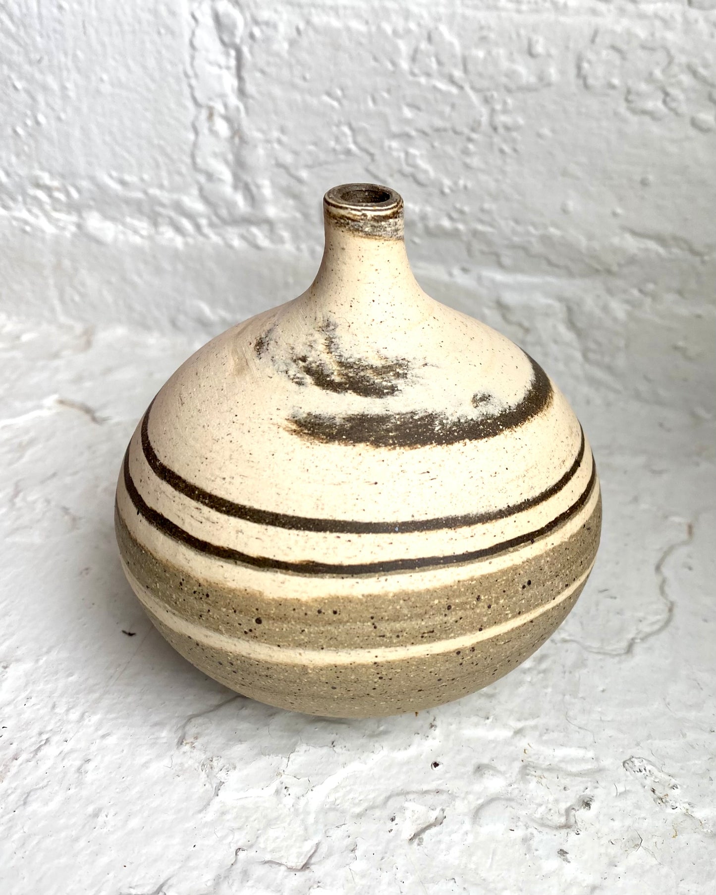 EARTH LINES: Marbled Clay Vase No17