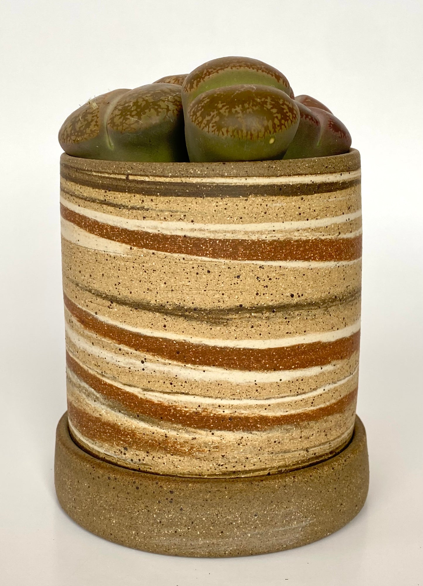 EARTH LINES: Marbled Clay Planters