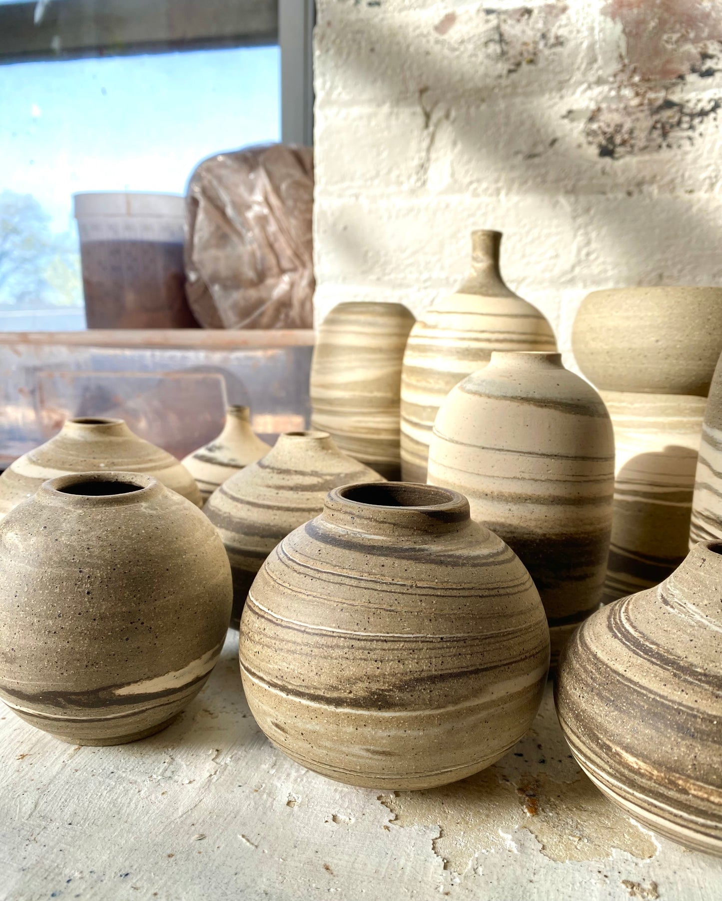 EARTH LINES: Marbled Clay Vase No23