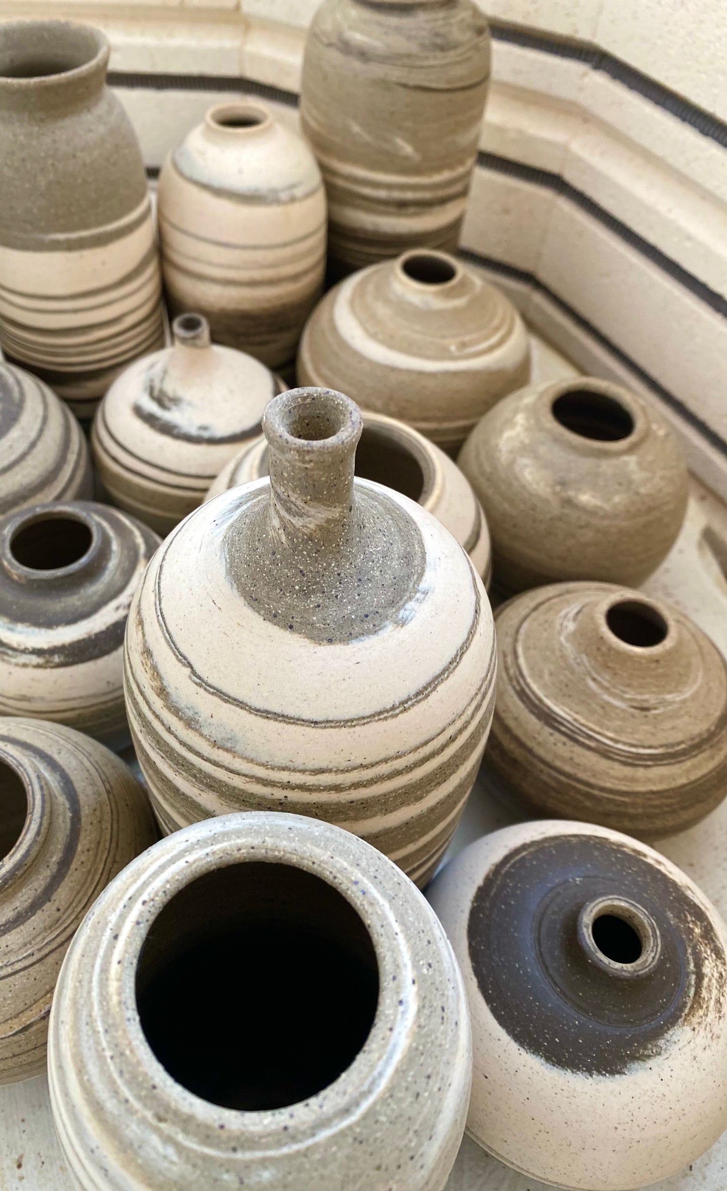 EARTH LINES: Marbled Clay Vase No19