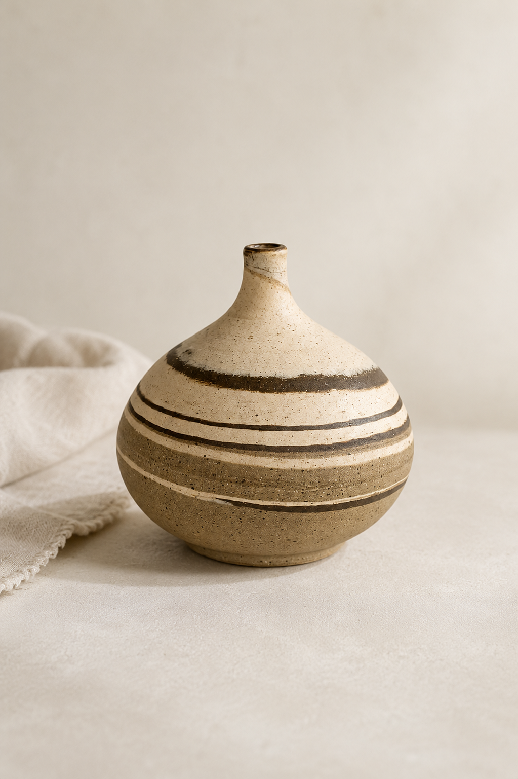EARTH LINES: Marbled Clay Vase No17