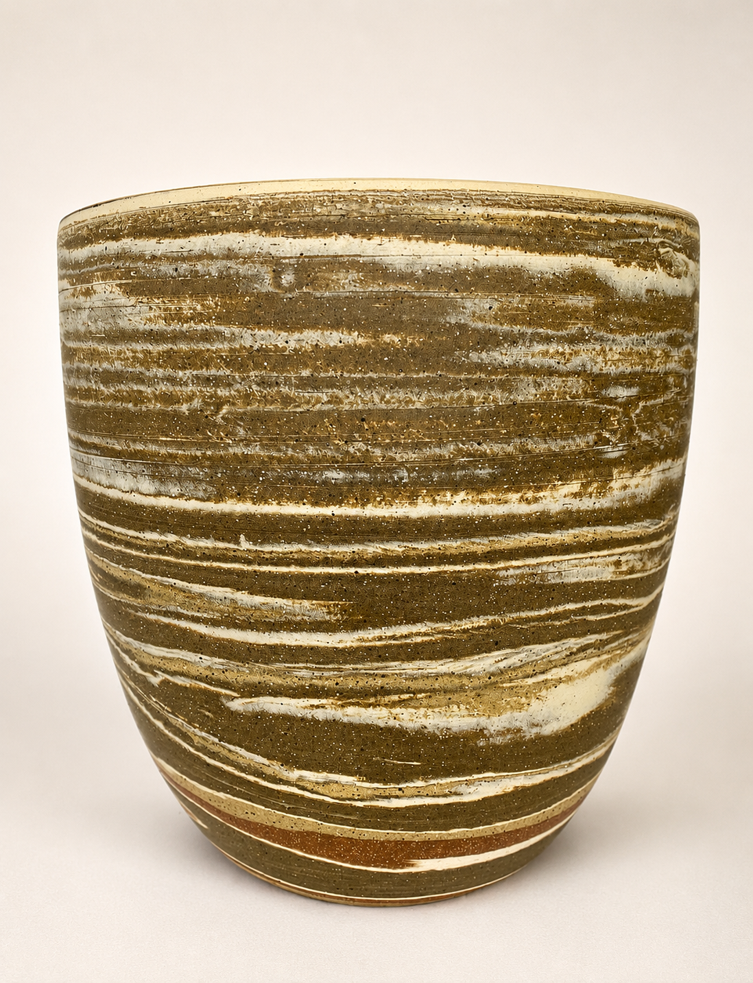 EARTH LINES: Marbled Clay Plant Holder No5