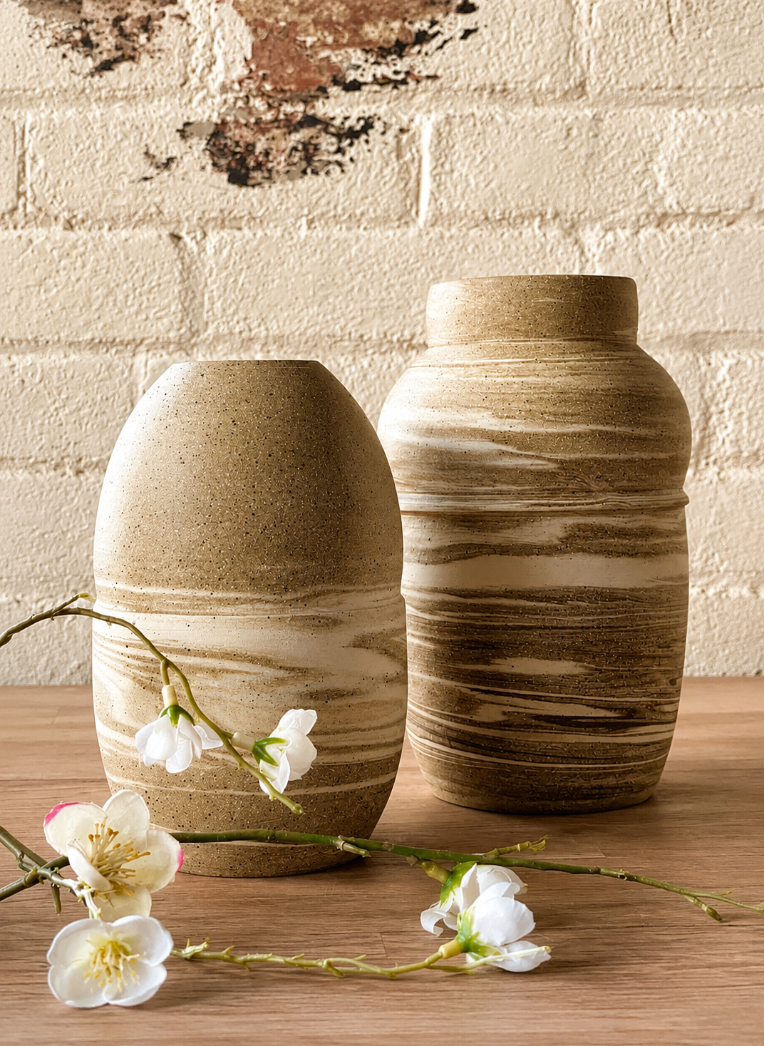 EARTH LINES: Marbled Clay Vase No6