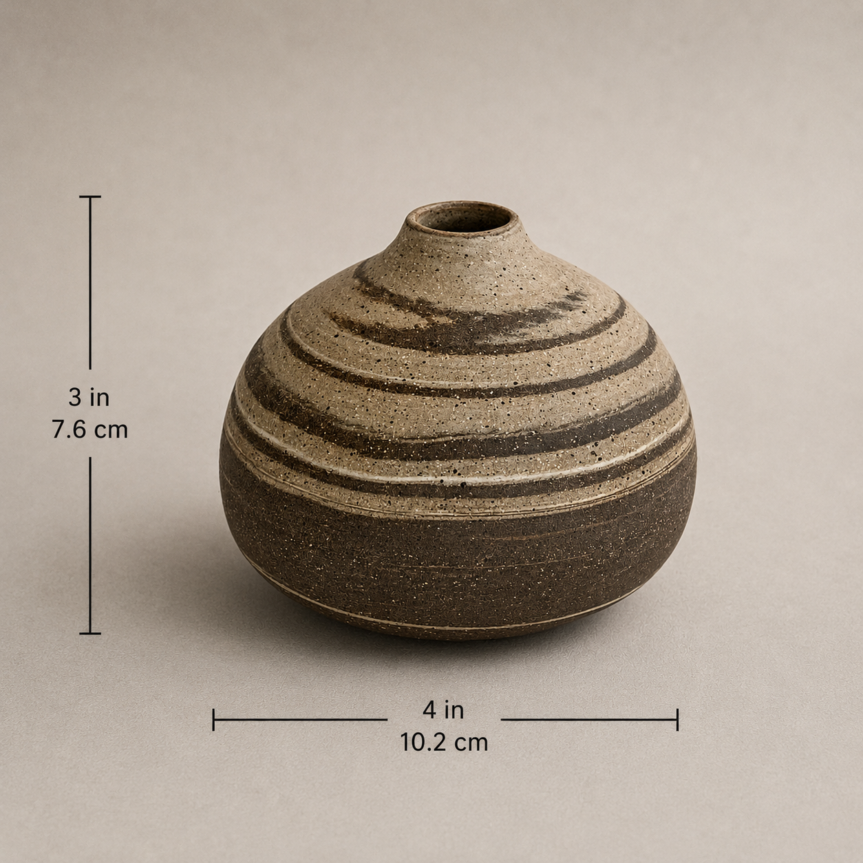 EARTH LINES: Marbled Clay Vase No21