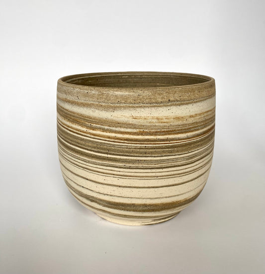 EARTH LINES: Marbled Clay Plant Holder No3