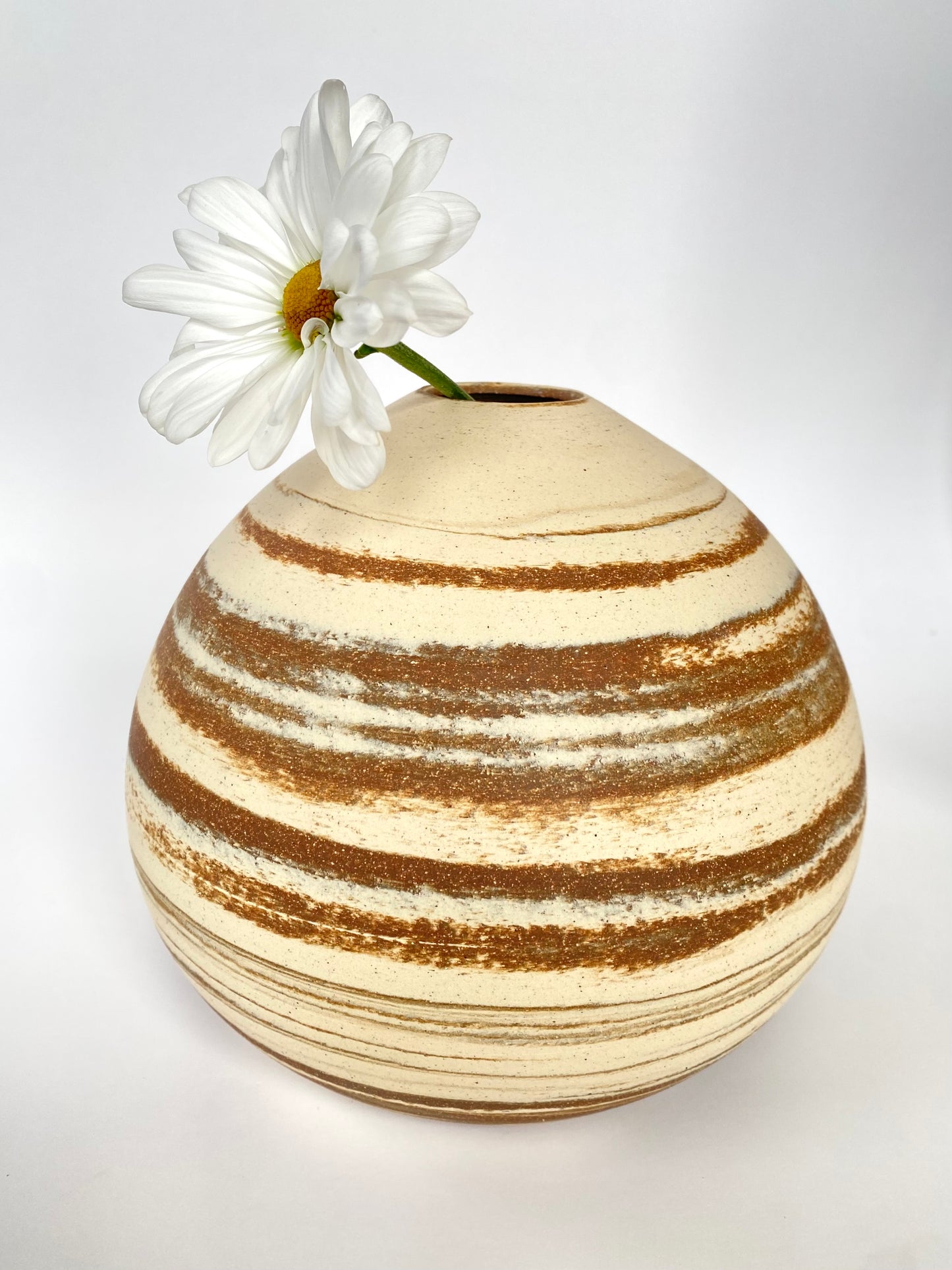 EARTH LINES: Marbled Clay Vase No26