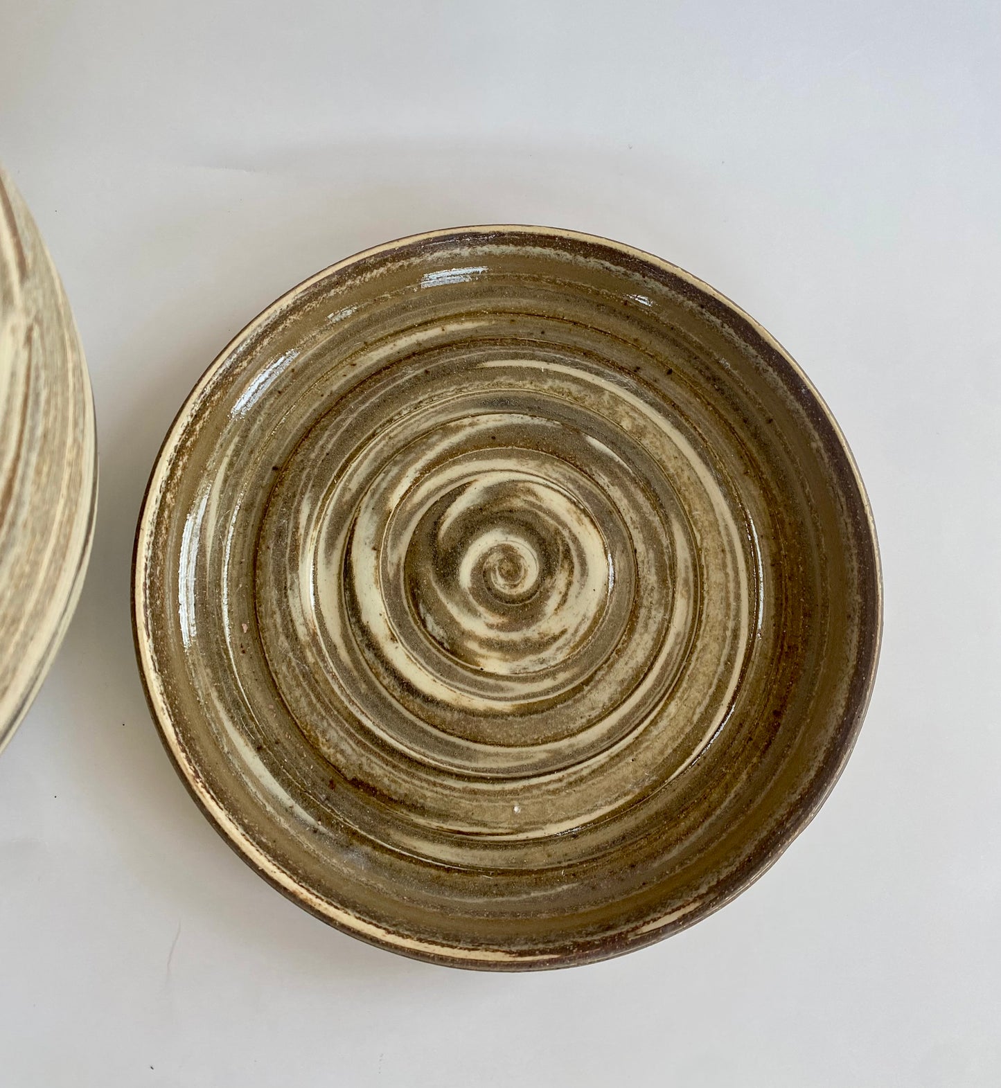 EARTH LINES: Clay Planter for Elisabeth